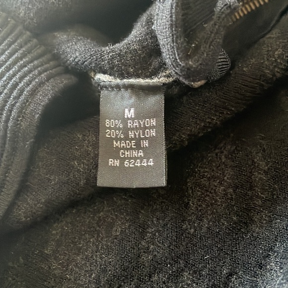 Artelier by Nicole Miller Textured Sweater - Picture 6 of 6